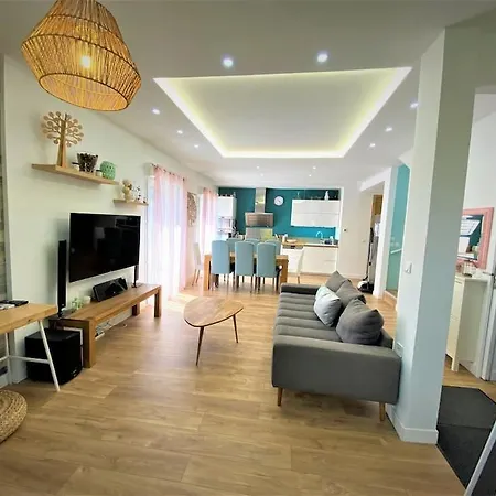 Villa Maison Avec Piscine Et Parking A 1,3km Des Plages