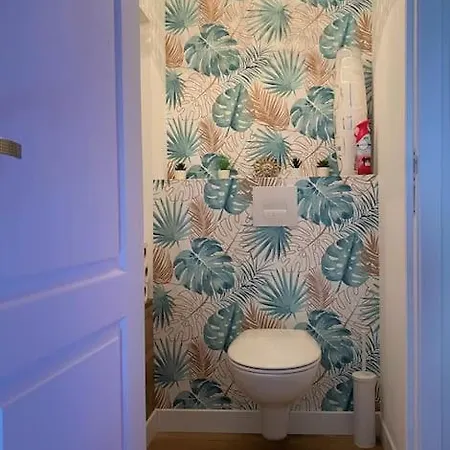 Maison Avec Piscine Et Parking à 1,3km Des Plages * Cagnes-sur-Mer